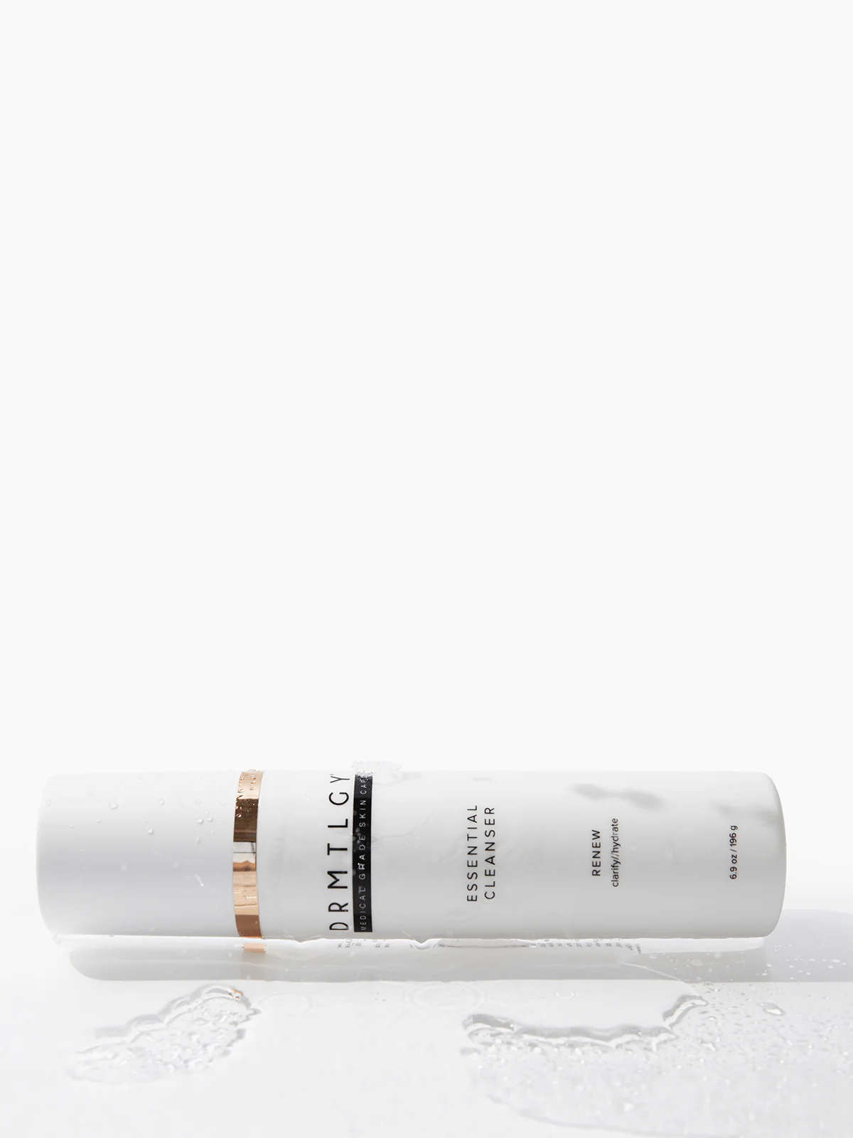Essential Cleanser - Image 5