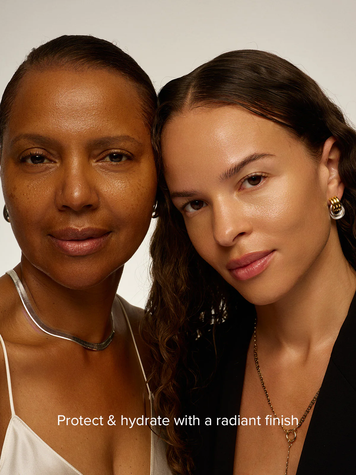 Physical Tinted Moisturizer SPF44 - Image 5