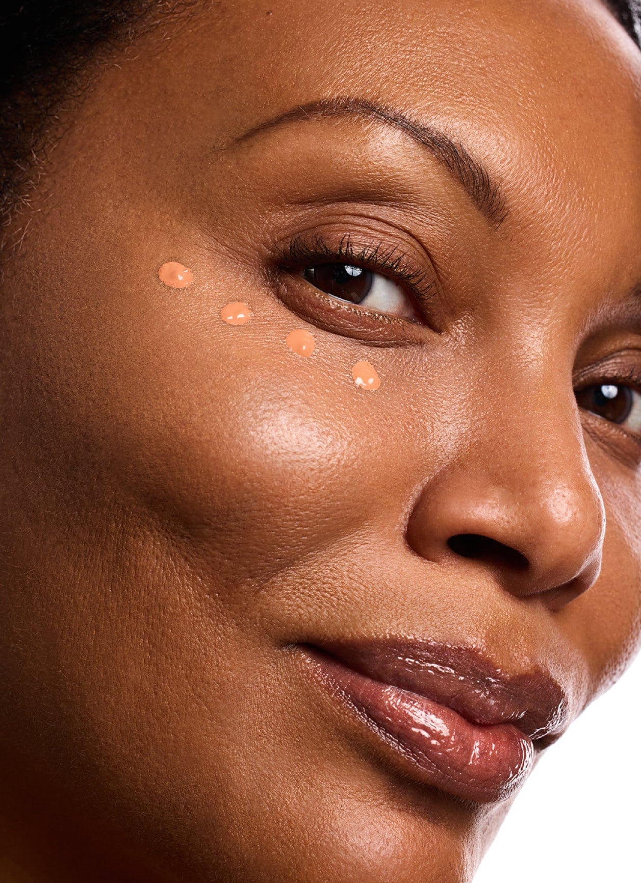 Luminous Eye Corrector SPF®️ 41 - Deep - Image 6
