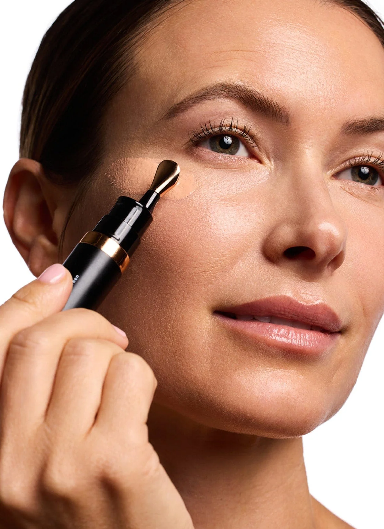 Luminous Eye Corrector® SPF 41 - Medium - Image 6